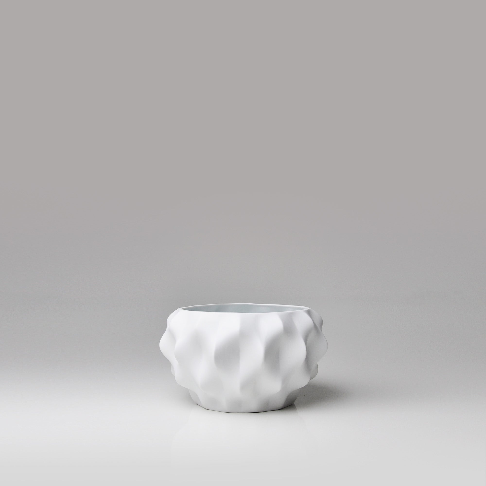 Plissan M Porcelain Pot (h12 cm) - Holaria