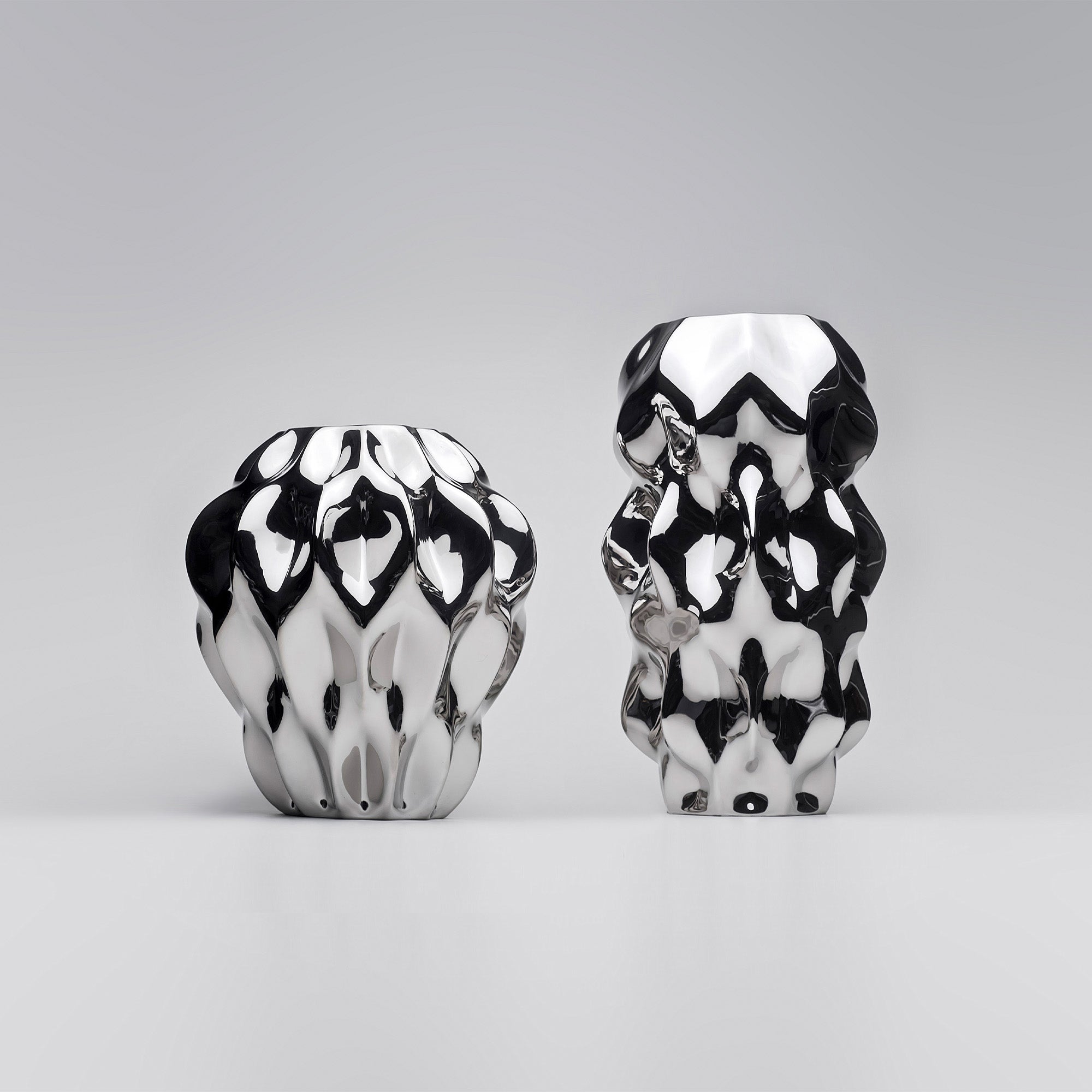 Plissan G Porcelain Vase (h40 cm) - Holaria