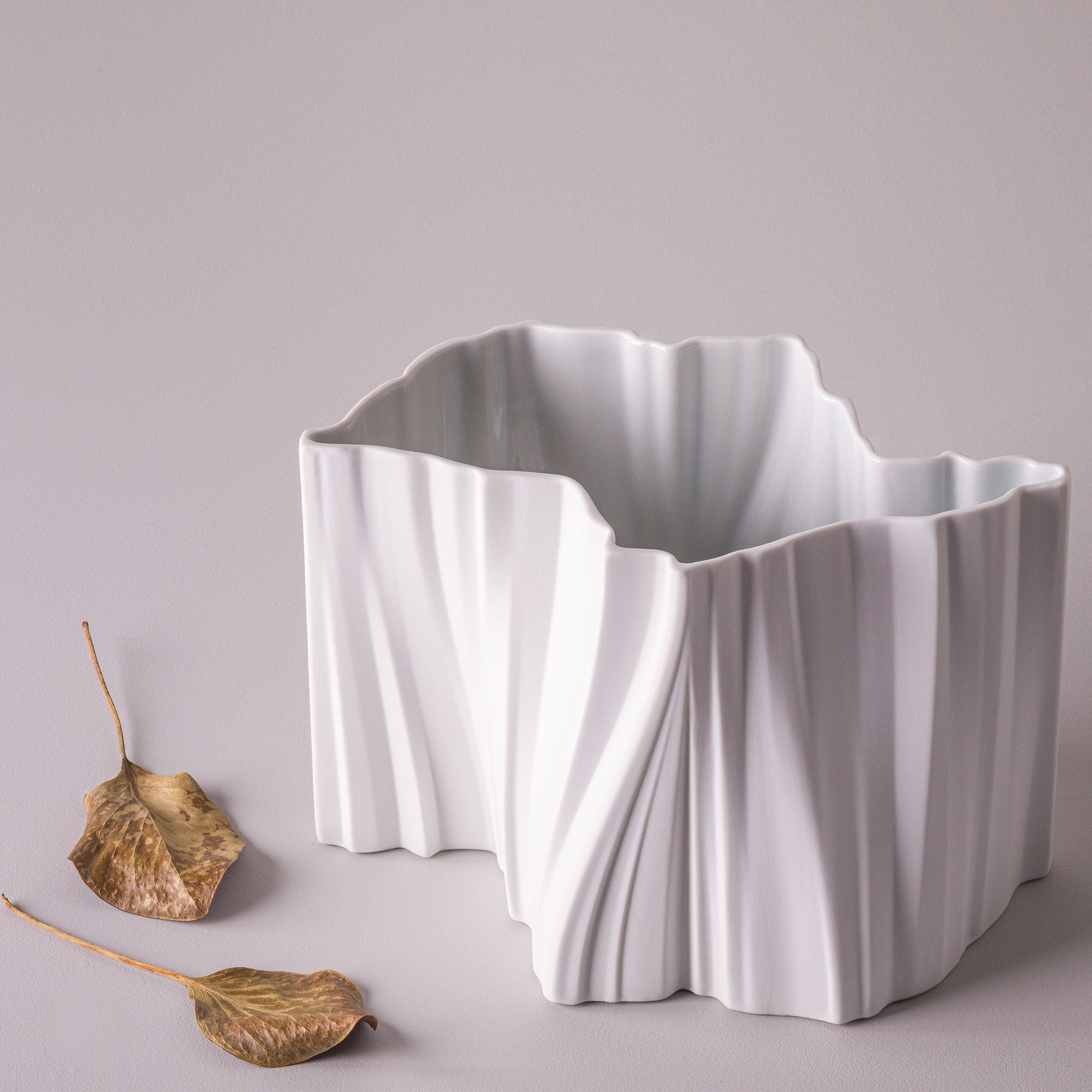 SP 1 Porcelain Vase (h10 cm) - Holaria