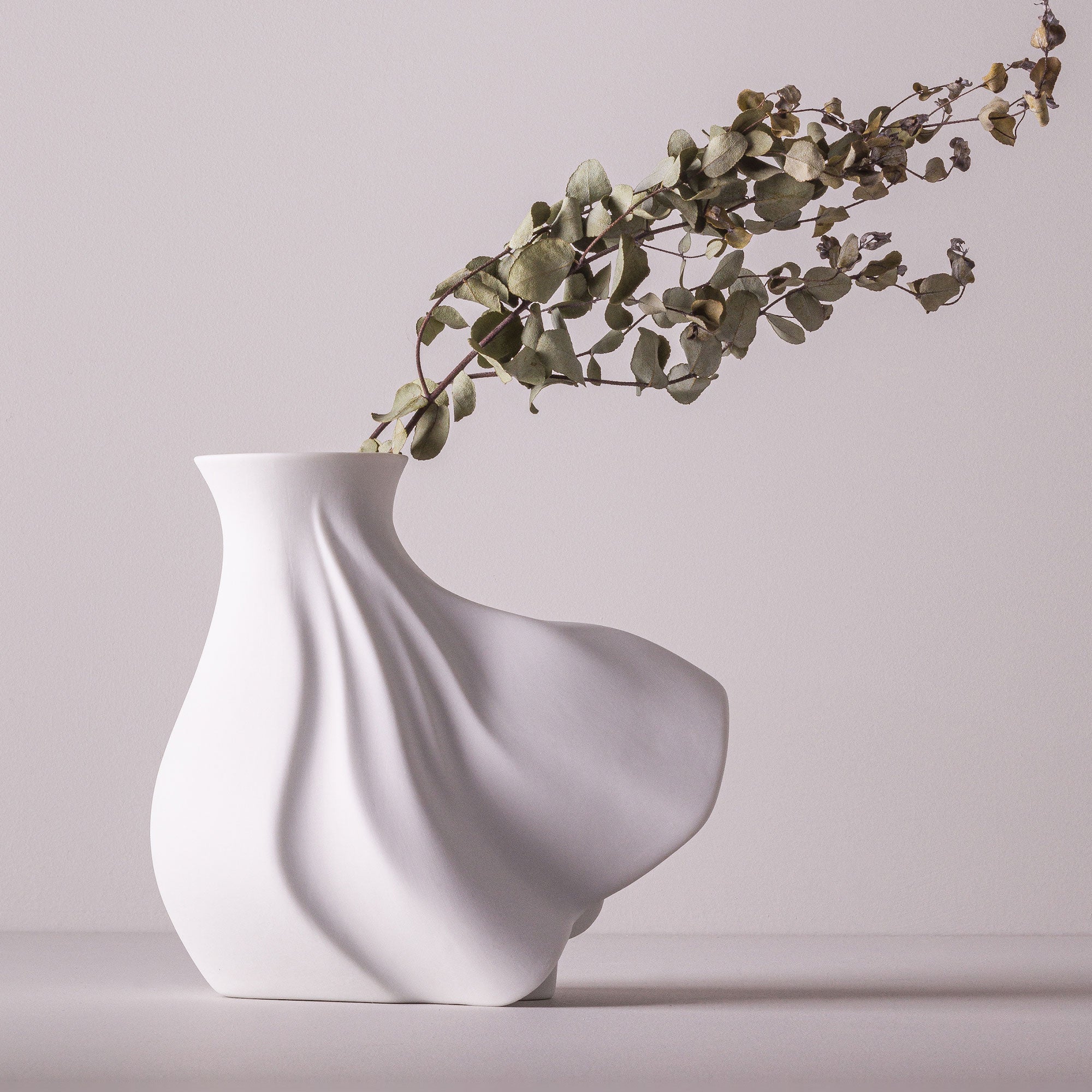 Vento M Porcelain Vase (h26 cm) - Holaria